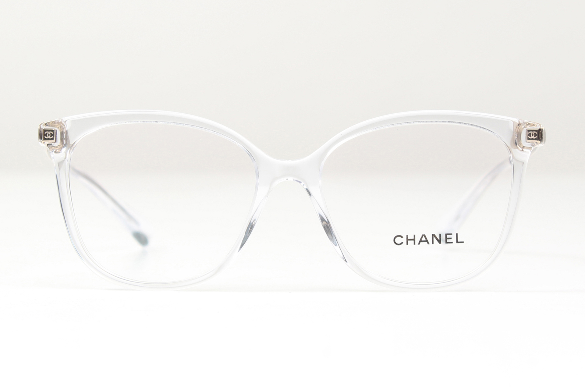 Chanel 3383 c.660