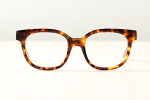 Emmanuelle Khanh Opus 006 BIO