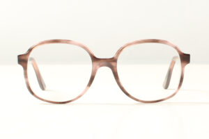 Emmanuelle Khanh Desire 109 Bio