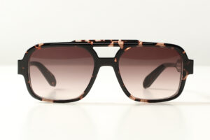 Emmanuelle Khanh Hero 430